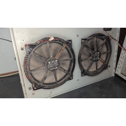 Xclio 200mm fan adapters (8pc) Xclio 200mm fan adapters (8pc)