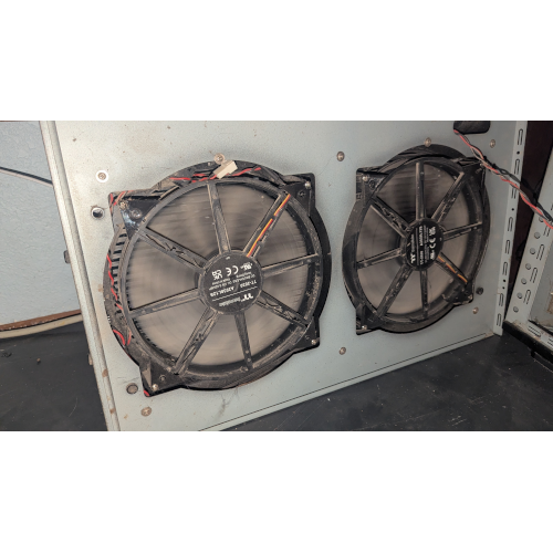Xclio 200mm fan adapters (8pc) Xclio 200mm fan adapters (8pc)